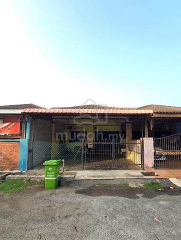 Rumah Teres Setingkat Di Taman Kg Padang Jaya, Kuantan Untuk Dijual 1