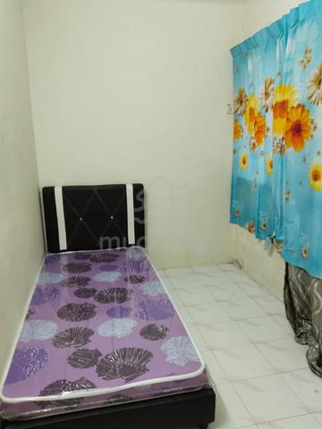 Room For Rent @ Gunung Rapat, Rapat Setia, Ampang (Fully Furnished) 1
