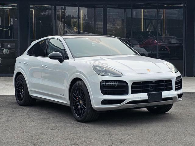 2022 Porsche CAYENNE 4.0 Coupe GTS V8 (Grade 5A) - 1