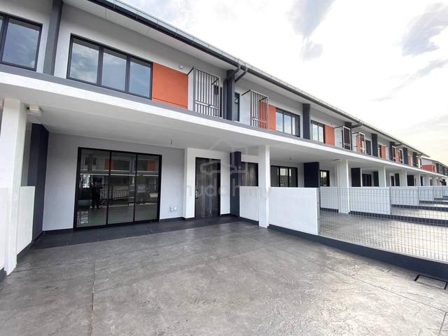 100% loan facing Playground Depan Padang Casira 3 Bandar bukit Raja 1