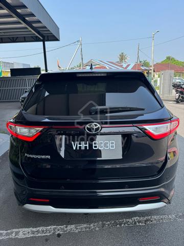 2018 Toyota HARRIER 2.0 PREMIUM ASU60 (A) - 3