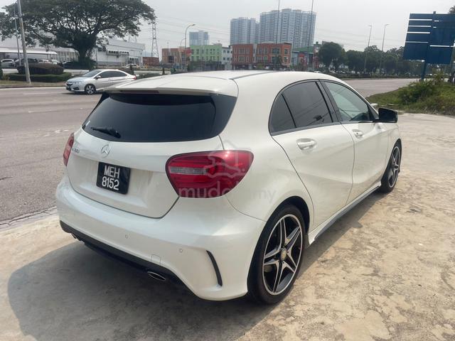 2014 Mercedes Benz A-CLASS 1.6 180 (A) One Owner - 3
