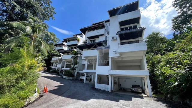 Duplex Desa Ukays condominium for SALE !!! 1