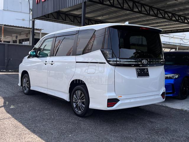 YR 2024 Toyota VOXY 2.0 S-Z POWER BOOT - 5