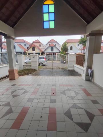Partial Furnished 1.5 Storey Terrace House for Rent 1