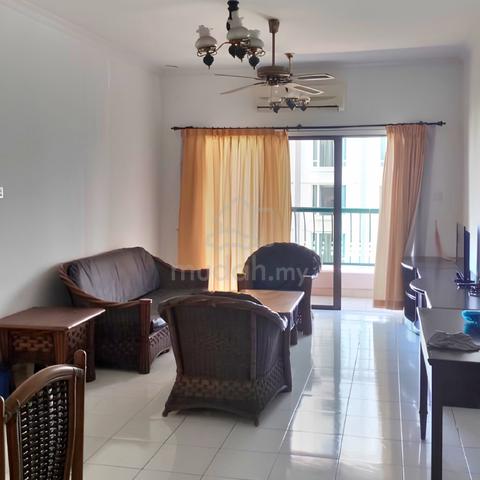 Marina Court 1
