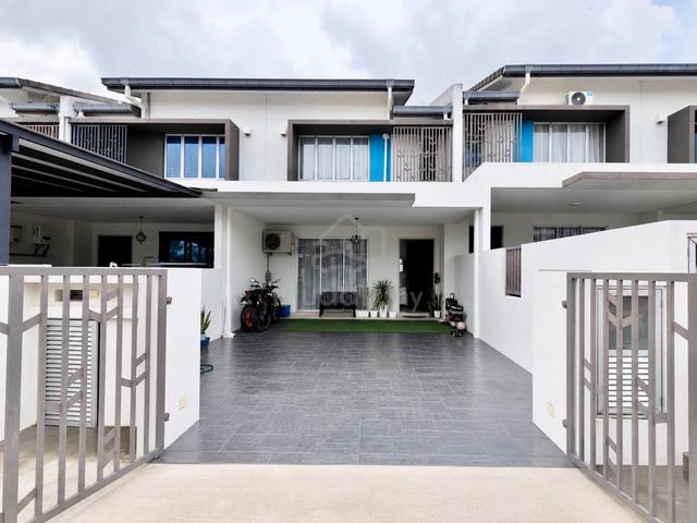 MURAH! Double Storey Serenia Amani Kota Warisan Sepang 1