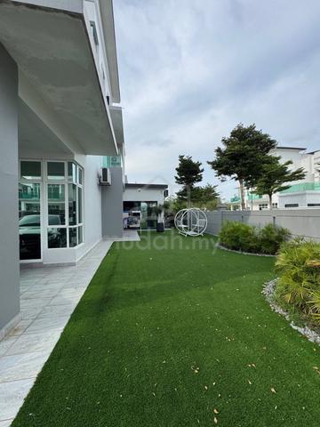 Mutiara Bestari Cluster Corner Fully Renovated For Sale 1