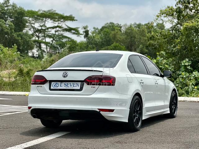 2015 Volkswagen JETTA 1.4 TSI (CKD) (A) - 2