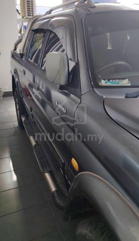 2003 Mitsubishi STORM 2.5 GLX (M) - 3