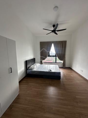 Middle Room 📍Residensi AVA, Kiara Bay 1