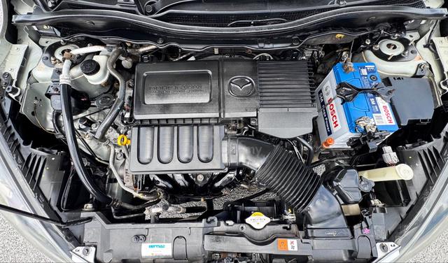 2012 Mazda 2 1.5 SPORTY SEDAN (A) Cashback - 4