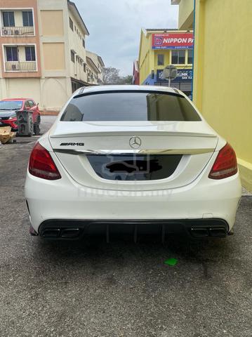 2017 Mercedes Benz C-CLASS 2.0 200 AMG LINE (CKD) - 2