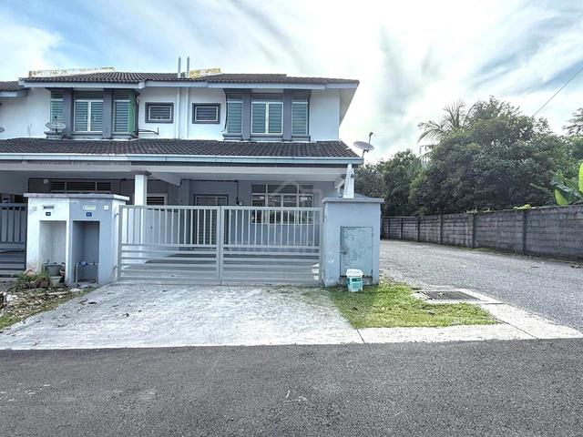 [End Lot I G&G] 2 Storey Taman Jelok Impian ,Kajang 1