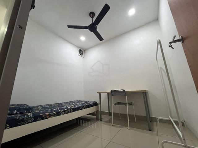 (male) fully furnished small room in SuasanaLumayan 4 rent 1