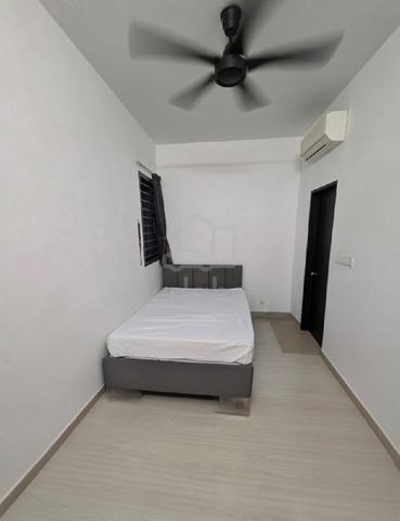 The HARVE Bukit Jalil Medium Room with Private Bathroom 1