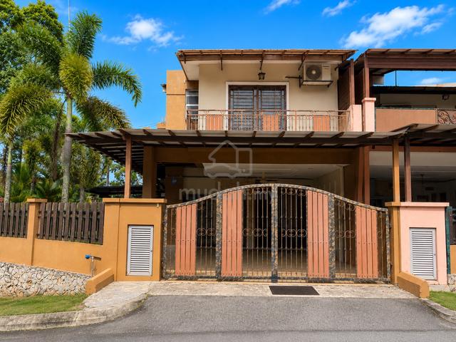 CORNER LOT + RENOVATED ‼️ 2 Storey Ukay Perdana, Ampang 1
