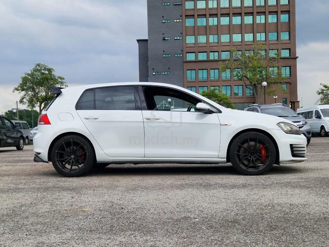 2014 Volkswagen GOLF 2.0 GTi MK7 MAXLOAN WITH BANK - 3
