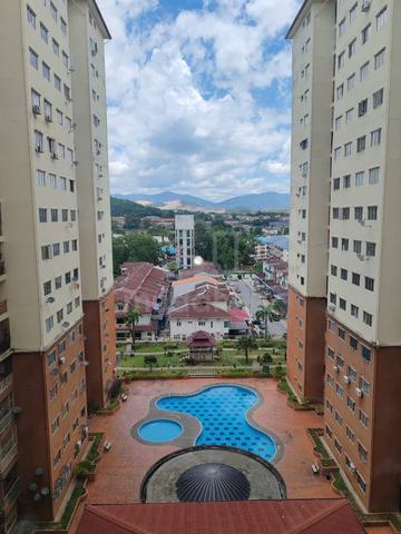 Pangsapuri Damai Mewah B 1