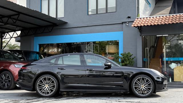 2019 Porsche PANAMERA 3.0 (A) - 3
