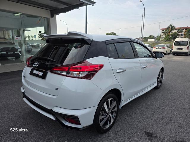 2022 Toyota YARIS 1.5 G MY19 FACELIFT (A) - 5