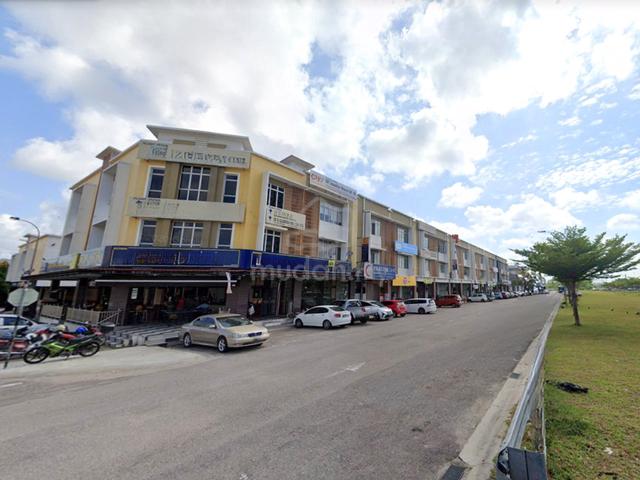 Sierra Perdana 3 Storey Shoplot For Sale 1