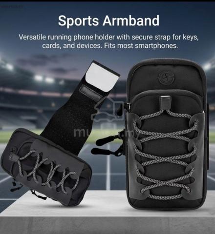 Performance Running Armband Water Resistant Phone - photo 3 of 3
