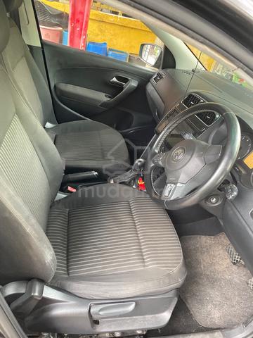 2011 Volkswagen POLO 1.6 (CBU) (A) - 4