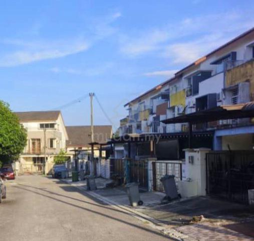 Pasir Gudang Taman Scientex Jalan Rusa 2.5 Storey Terrace House 1