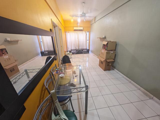 Suria Apartment (Damansara Damai) 1