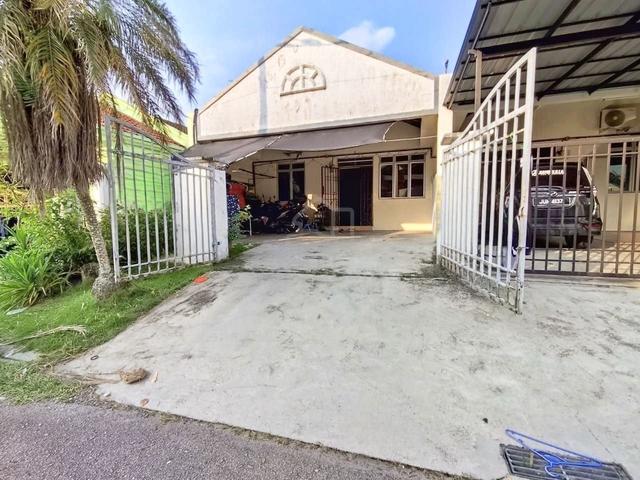 Taman Bukit Tiram 1,540 sqft Open Front Single Storey  1