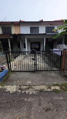 For Rent Taman Bukit Mewah @ Tampoi @ Double Storey House 1