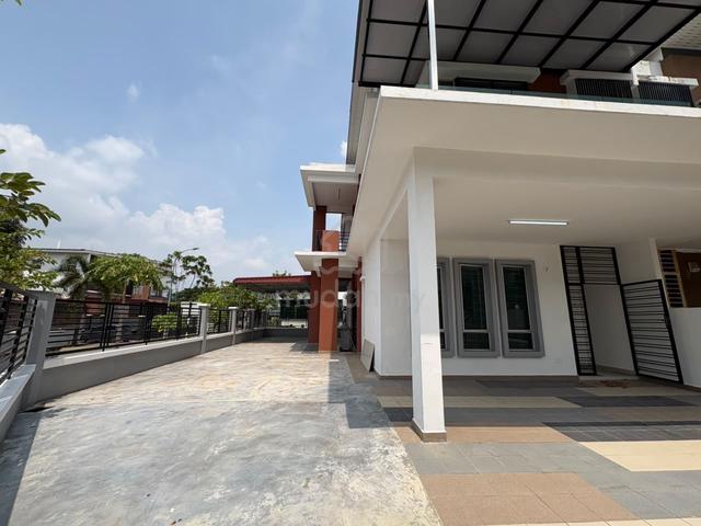 2 Storey Corner Lot @ Taman Mount Austin/ Austin Residence/ G&G 1