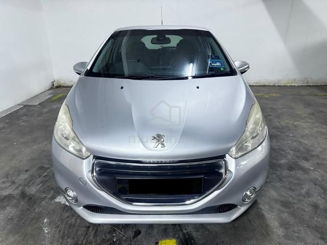 .2015 Peugeot 208 1.6 VTi ALLURE (A) 1 LADY OWNER - 2