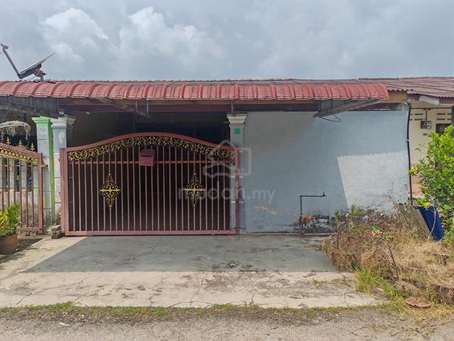 [Non bumi] Taman Kebaya Alor Gajah Melaka teres setingkat untuk dijual 1
