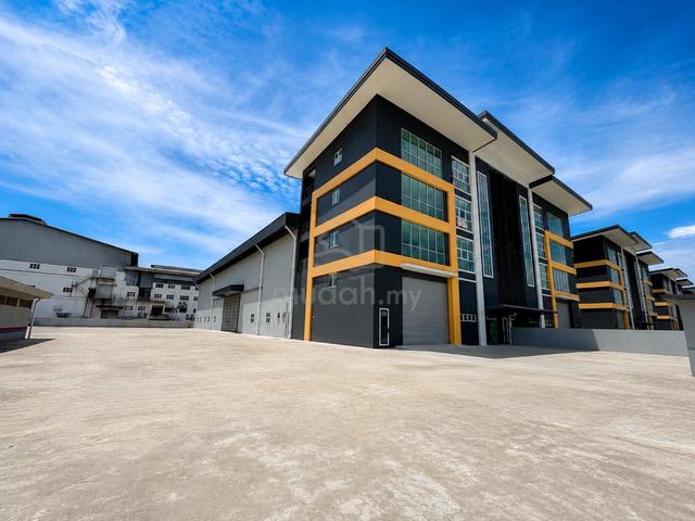 Meru Industrial Park Semi-D Factory |Corner|400 Amp|Height 40 ft|3 ton 1