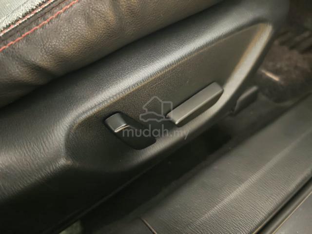 2016 Mazda 3 SKYACTIV 2.0 (A) Loan Kedai/Loan Bank - 5