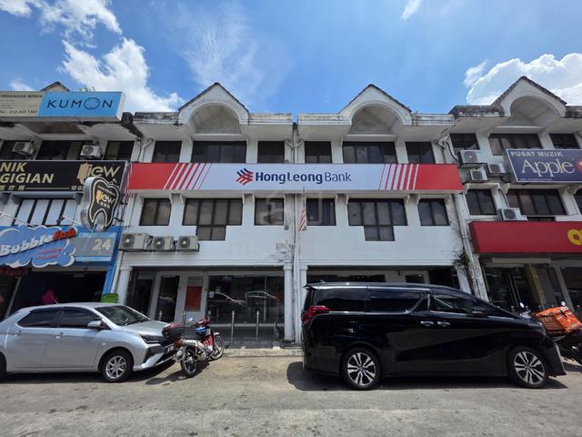 STRATEGIC LOCATION 4200ft 3 Storey Shop Lot Office Setapak 1