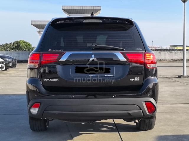 2019 Mitsubishi OUTLANDER 2.0 4WD (A) - 5