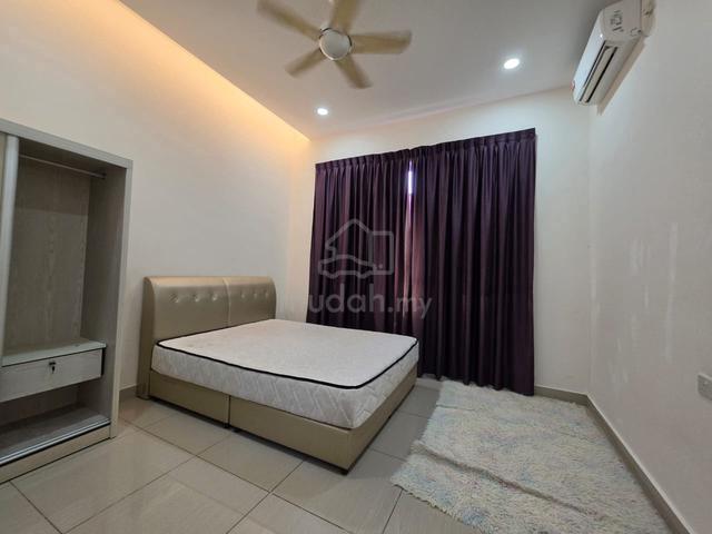 Centra Residences @ Nasa City 1