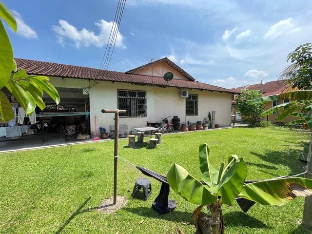Below Market 60k š„Full Loan, Taman Mahkota Permai Batu 11 Gambang 1
