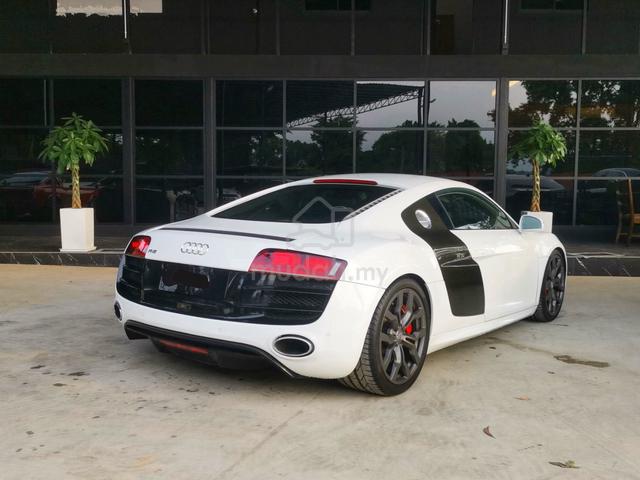 Mil-19k 2009 Audi R8 5.2 v10 FSI QUATTRO (A) - 4