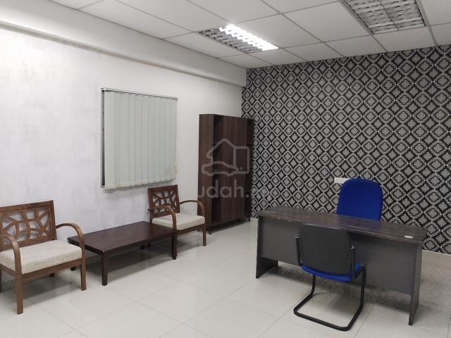 Office lot for rent in Kuantan town 1