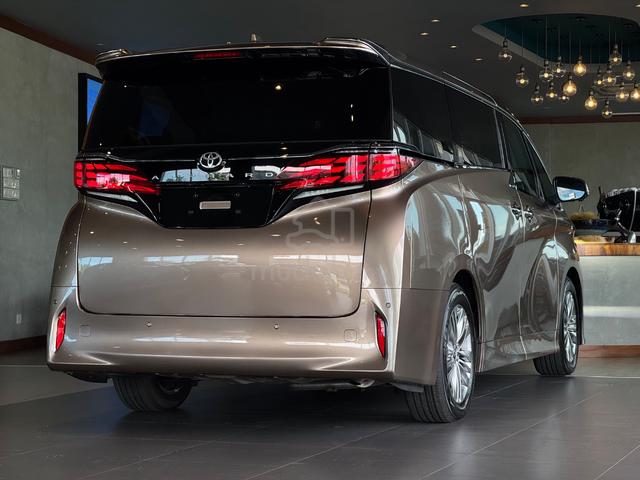 2025 Toyota ALPHARD 2.5 Z (A) - 4