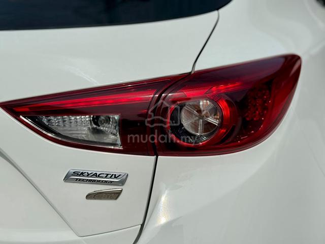 Mazda 3 2.0 HATCHBACK SPORTY EDITION RARE UNIT !!! - 4