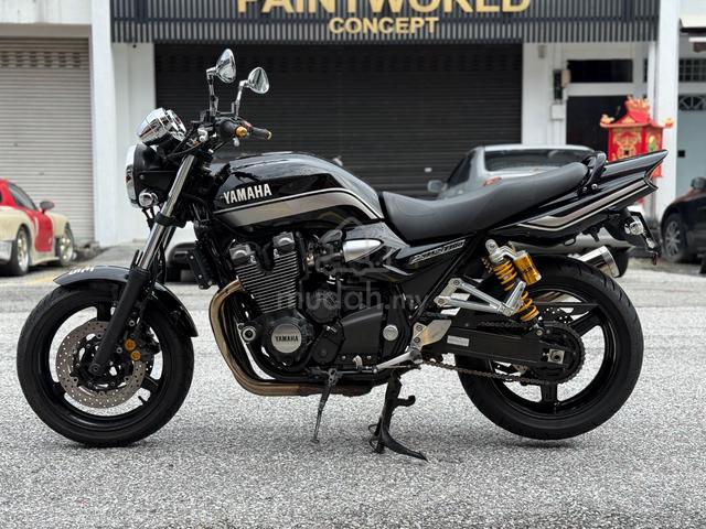 Yamaha xjr1300 - photo 3 of 12