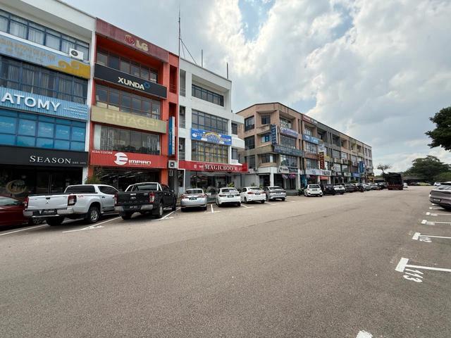 permas jaya near ciq 4 storey shoplot facing mainroad endlot freehold 1
