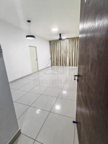Parc Regency 1