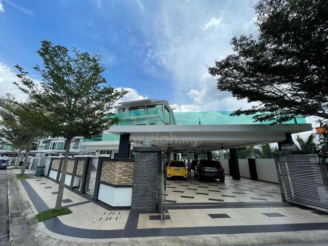 BELOW MV CORNER LOT 3 Storey Bungalow House, Damaisari Wangsa Maju 1
