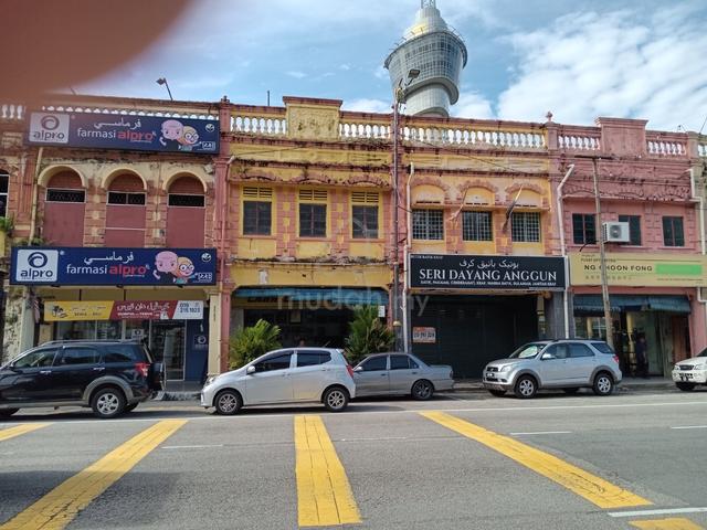 JALAN MAHKOTA Heritage ROW Strategic Prominent 1